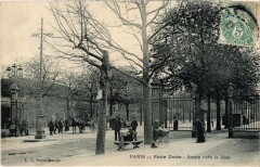 Porte Dorée - Sortie vers le Bois à Paris 12e
