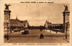 Paris 8e Pont Alexandre Iii Grand et Petit Palais à Paris 8e