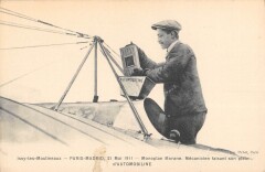 Aviation - Avion - Biplan - Issy Les Moulineaux - Morane - Mecanicien Faisan -
													France
												