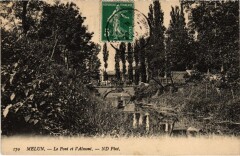 Melun Le Pont et l'Almont France à Melun