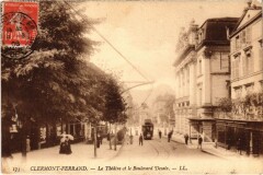 Clermont-Ferrand Le Theatre et le Boulevard Desaix France à Clermont-Ferrand