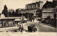 Royat Place Allard et les Hotels France à Royat