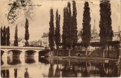 Melun Vue prise du Quai France à Melun