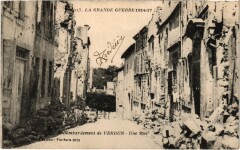 Militaire Verdun - Bombardement - Une Rue à Verdun