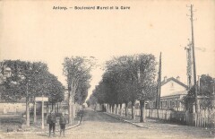 Antony Boulevard Muret Et La Gare à Antony