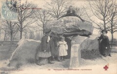 Carte postale ancienne Terrasse de l'Observatoire - Le Dolmen
                                                                     à Meudon
                                