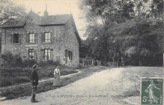Foret De Meudon Entree Du Bois De Clamart Maison Forestiere -
																					92140 Clamart
																			