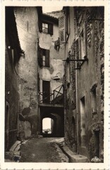Cagnes-sur-Mer - Une vieille rue à Cagnes-sur-Mer