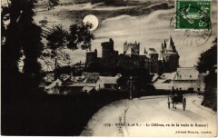 Vitre Le Chateau, vu de la route de Rennes France à Rennes