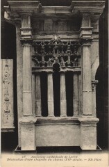 Laon- La Cathedrale ,Decoration d'une chapelle France