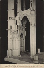 Laon- Cathedrale Saint-Pierre, Modele d'une Travee France