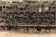 Nimes La Corrida de toros Preliminaries -
													30 Gard
												