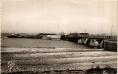 Ile-de-Re Ch.-Mme Pointe de Sablanceaux Arrivée du bac venant -
													17 Charente Maritime
												