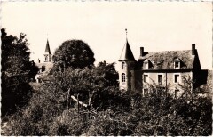 Saint-Ouen Le Manoir et le clocher Nievre