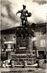 Cheteaneuf-de-Randon - Statue de Duguesclin -
													48 Lozère
												