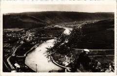 Chateau-Regnault - La Pointe Roche et Panorama vers Levrezy