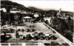 Grasse - La Place du Cours à Grasse