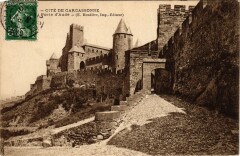 Carcassonne Porte d'Aude France à Carcassonne