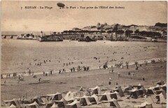 Royan-La Plage et le Port-Vue prise de l'Hotel des Autans à Royan