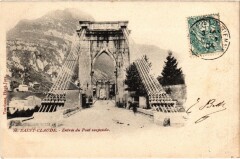 Saint Claude- Entree du Pont suspendu France à Saint-Claude