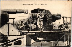 Camp-de-Mailly - Canon de 200mm T. R. -
													10 Aube
												