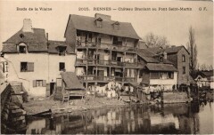 Rennes Chateau Branlant au Pont Saint-Martin France à Rennes