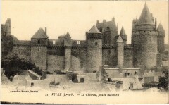 Vitre Le Chateau, facade sud-ouest France