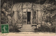 Chateau de Mello - Entrée de I Ermitage à Mello