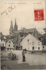 Chartres - La rue du Bourg à Chartres