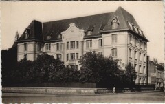 Dreux - Collége Technique de Jeune Filles -
																					28100 Dreux
																			