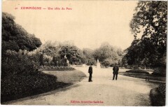 Compiegne - Une Allee du Parc à Compiègne