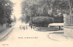 Bouray La Route De La Gare