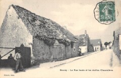 Bouray La Rue Haute Et Les Vieilles Chaumieres
