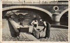 Carte postale ancienne Le Tondeur de chiens
                                                                     à Paris
                                
