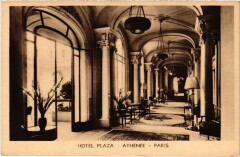 Paris 8e hotel plaza Athenee à Paris 8e