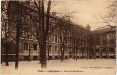 Lycée Carnot - Cour de Récréation à Paris 17e