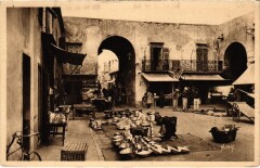 Nice - Un coin du Vieux Marché à Nice