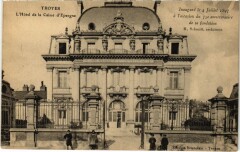 Troyes - Caisse d'Epargne à Troyes