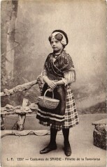 Savoie - Costume de Savoie Fillette de la Tarentaise -
													73 Savoie
												