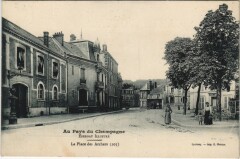 Epernay Illustré - La Place des Archers