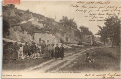 Ezy-Les Caves et les habitants