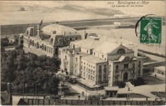 Boulogne-sur-Mer - La Casino et les Jetees à Boulogne-sur-Mer