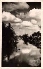 Nemours Les rives du Loing à Nemours