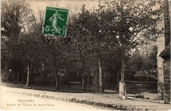 Nemours Square de l'Eglise de Saint-Pierre à Nemours