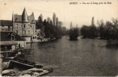 Moret sur Loing vue sur le Loing
