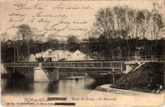 Nemours Bords du Loing - La Passerelle à Nemours