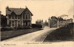 Chateau de Moulignon - La Grille et le Chalet
