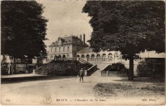Meaux L'Escalier de la Gare à Meaux
