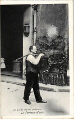 Carte postale ancienne Paris Les Petits Metiers Parisiens Le Porteur D'Eau
                                                                     à Paris
                                