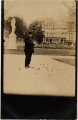 Paris 1e Le Charmeur d'Oiseaux Aux Tuileries carte photo à Paris 1er